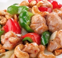 鶏肉とカシューナッツ炒め⇒980円, Stir fried dice chicken with cashew nut
腰果鸡丁