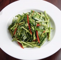 空芯菜の炒め⇒980円, Stir fried water spinach
