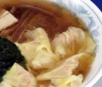 ワンタンスープ⇒700円, とろける旨さ