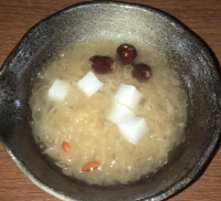 银耳汤⇒650円