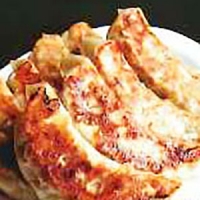 【2】焼大餃子⇒453円, 4個入り